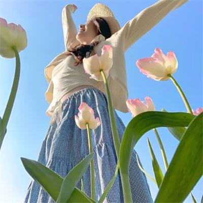 演员 张逸凡